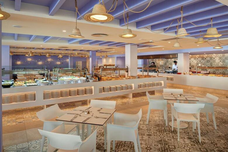Aparthotel Protur Floriana Resort