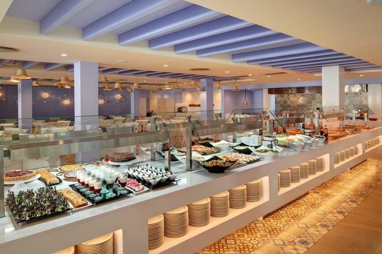 Aparthotel Protur Floriana Resort
