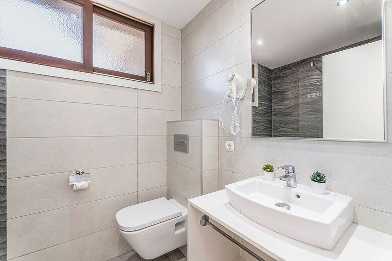 Apartamentos Playa Ferrera