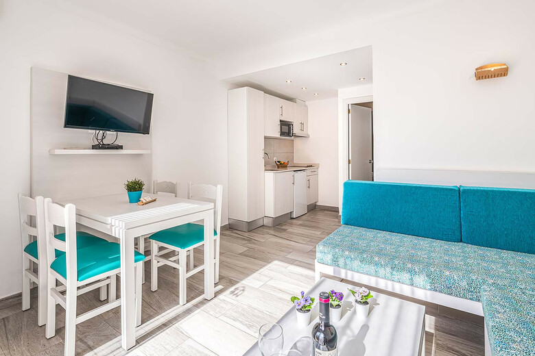 Apartamentos Playa Ferrera