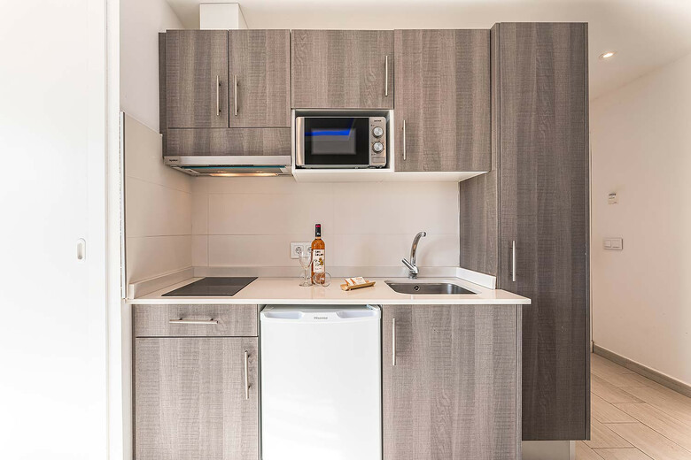 Apartamentos Playa Ferrera