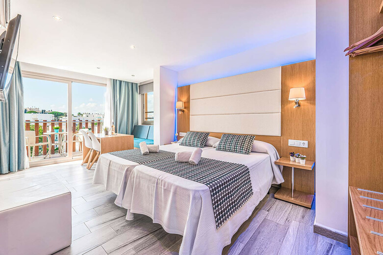 Apartamentos Playa Ferrera