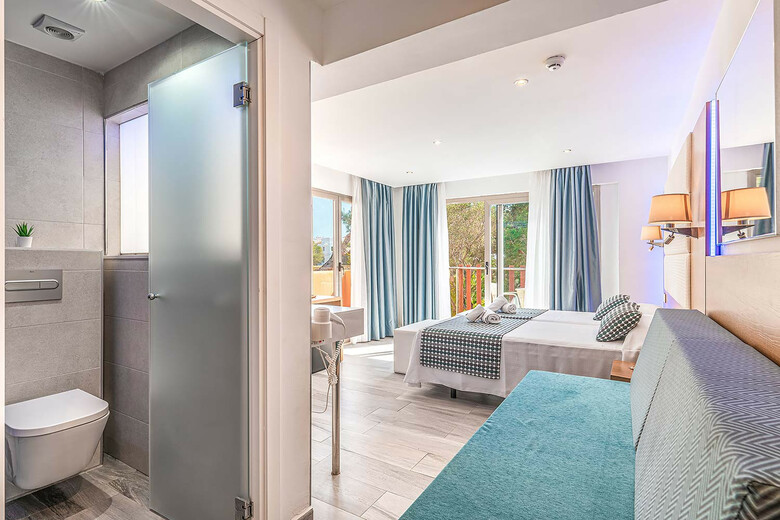 Apartamentos Playa Ferrera