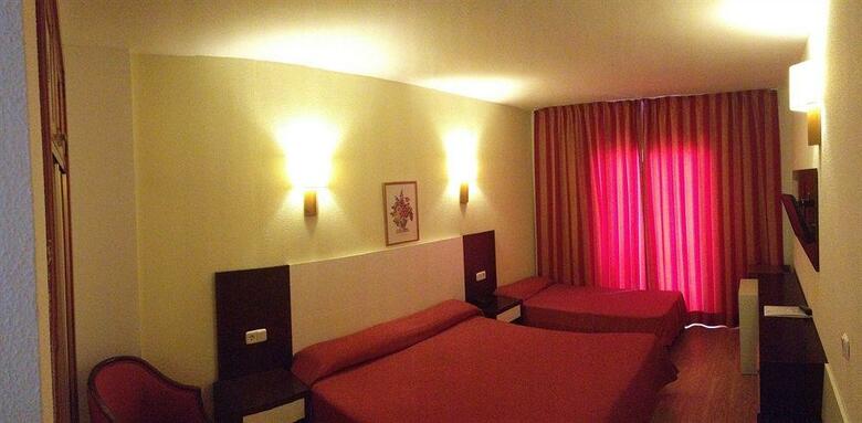 Hotel Amoros