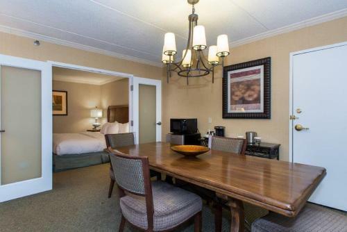 Hotel Doubletree By Hilton Cleveland East Beachwood