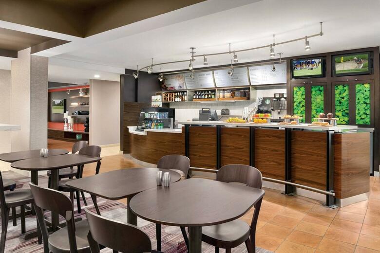 Hotel Courtyard By Marriott Dayton North