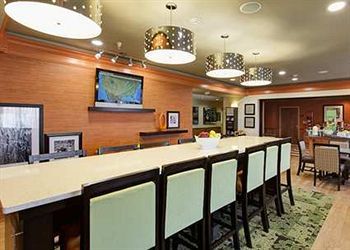 Hotel Hampton Inn & Suites Fremont