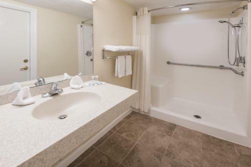 Hotel Travelodge Grove City