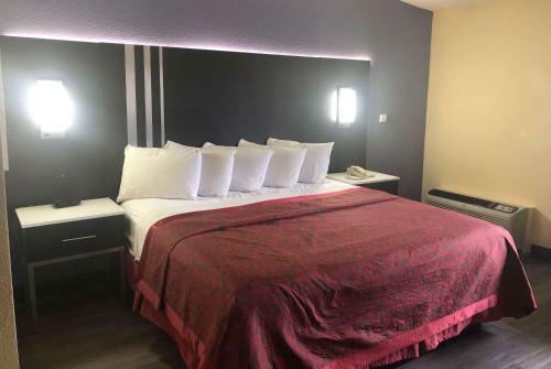 Posada Days Inn Grove City