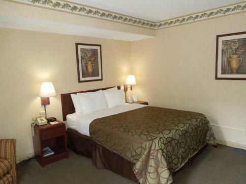 Hotel Days Inn Of Lakewood