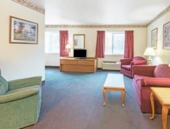Super 8 Motel - Richfield