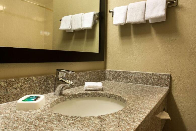 Hotel Drury Inn & Suites Cincinnati Sharonville