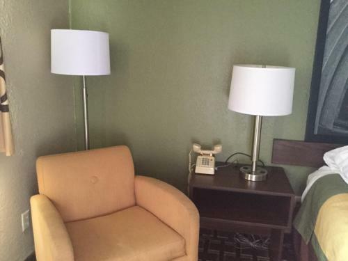 Hotel Super 8 Youngstown