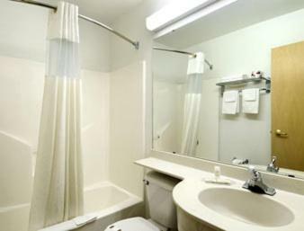 Hotel Microtel Inn & Suites By Wyndham Broken Bow