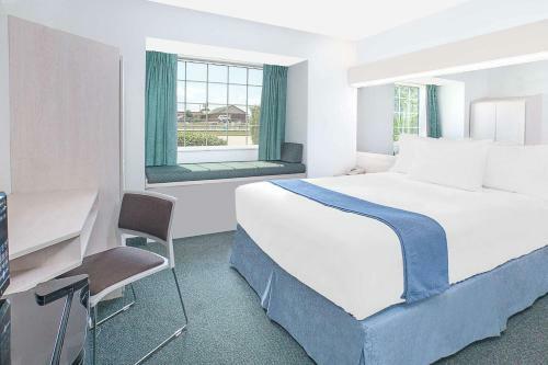 Hotel Microtel Inn & Suites By Wyndham Broken Bow