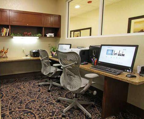 Hotel Hilton Garden Inn Midtown Tulsa