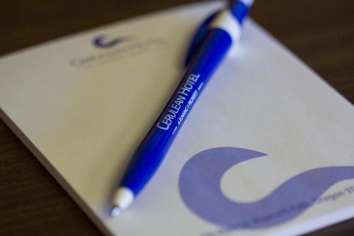 Motel Cerulean Hotel, A Running Y Property