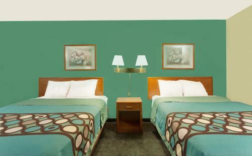 Hotel Super 8 By Wyndham Carlisle-south