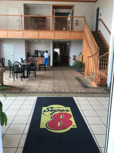 Hotel Super 8