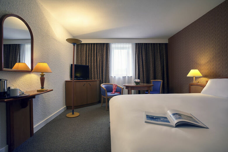 Hotel Mercure Le Havre Bassin Du Commerce