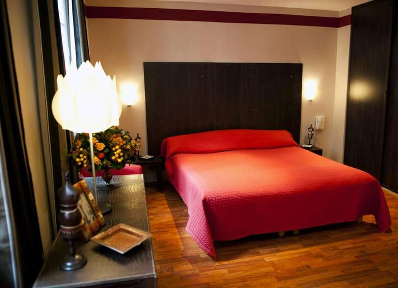 Hotel Jeanne D�arc