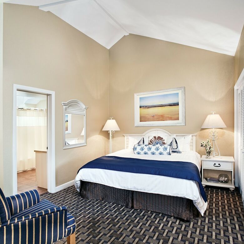 Hotel Wyndham Newport Overlook