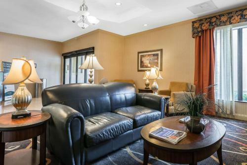 Hotel Comfort Suites Near Mcas Beaufort