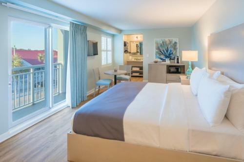 The Palms Oceanfront Hotel