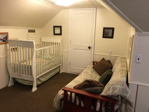 First Deadwood Cottages