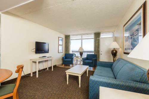 Hotel Schooner Beach And Racquet Club