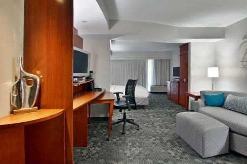 Hotel Courtyard By Marriott Clarksville