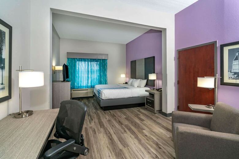 Hotel La Quinta By Wyndham Clarksville
