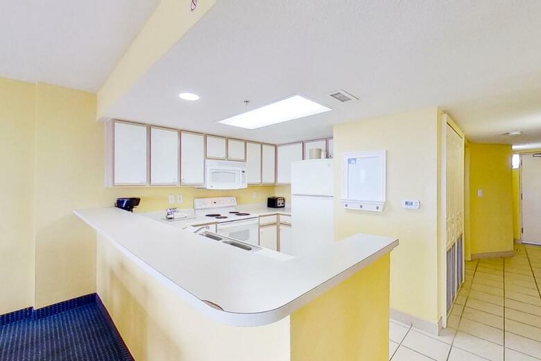Hotel Bay Watch Resort & Conference Center