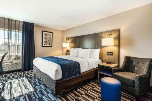 Hotel Country Hearth Inn & Suites