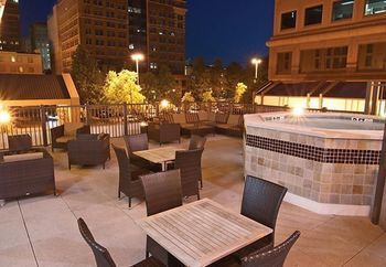 Hotel Courtyard Memphis Downtown