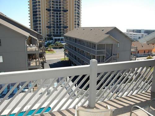 Hotel Shipwatch Pointe