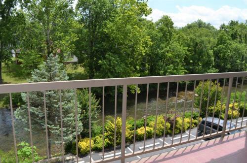 Motel Rivergate Mountain Lodge