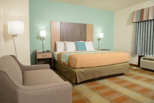 Hotel Pigeon River Inn