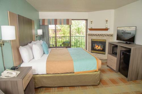 Hotel Pigeon River Inn
