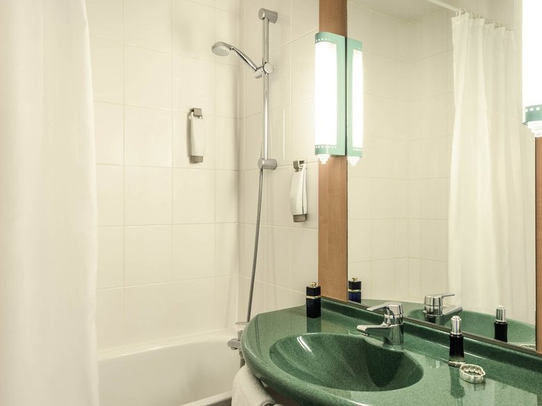 Hotel Ibis Porte De Bercy