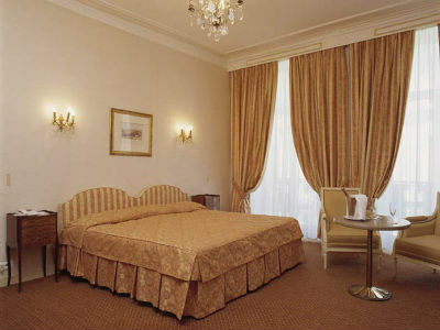 Hotel Saint Petersbourg Opera