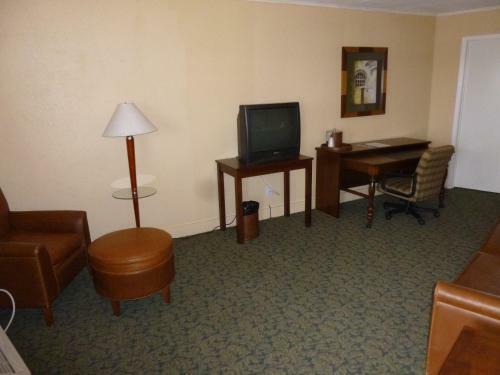 Motel Alvin Extended Stay