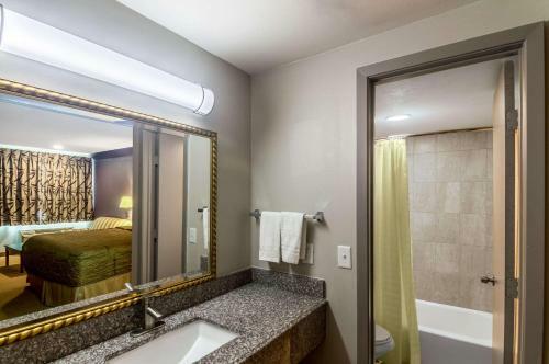 Motel Rodeway Inn Arlington