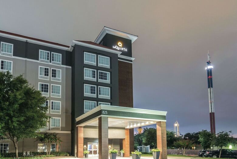Hotel La Quinta Inn & Suites Arlington North Six Flags Drive