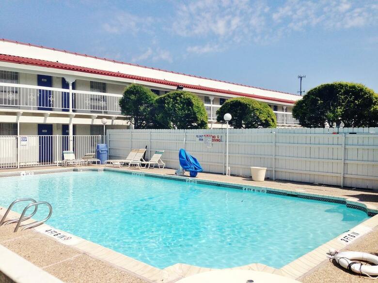 Motel 6 Austin Midtown