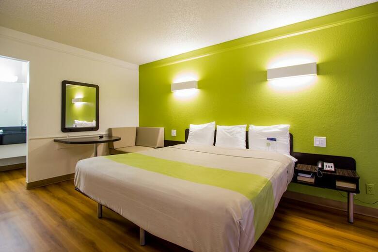 Motel 6 Austin Midtown