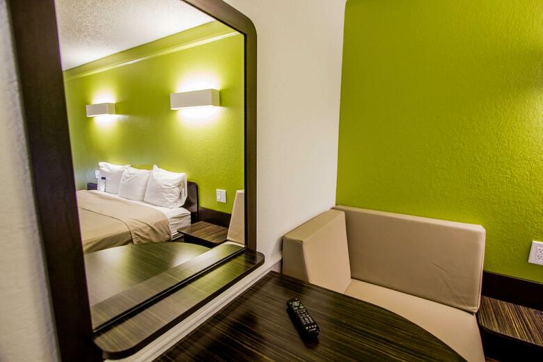 Motel 6 Austin Midtown