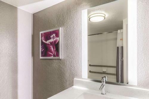 Hotel La Quinta By Wyndham Austin Airport