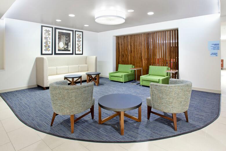 Holiday Inn Express Hotel & Suites Austin Downtown