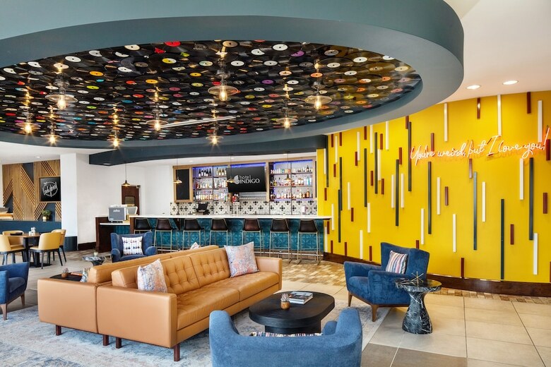 Holiday Inn Express Hotel & Suites Austin Downtown